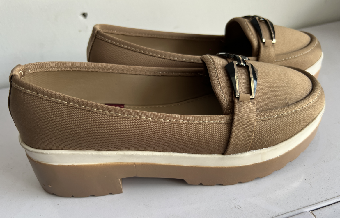 Women’s Platform Lug-Sole Light Brown Loafers