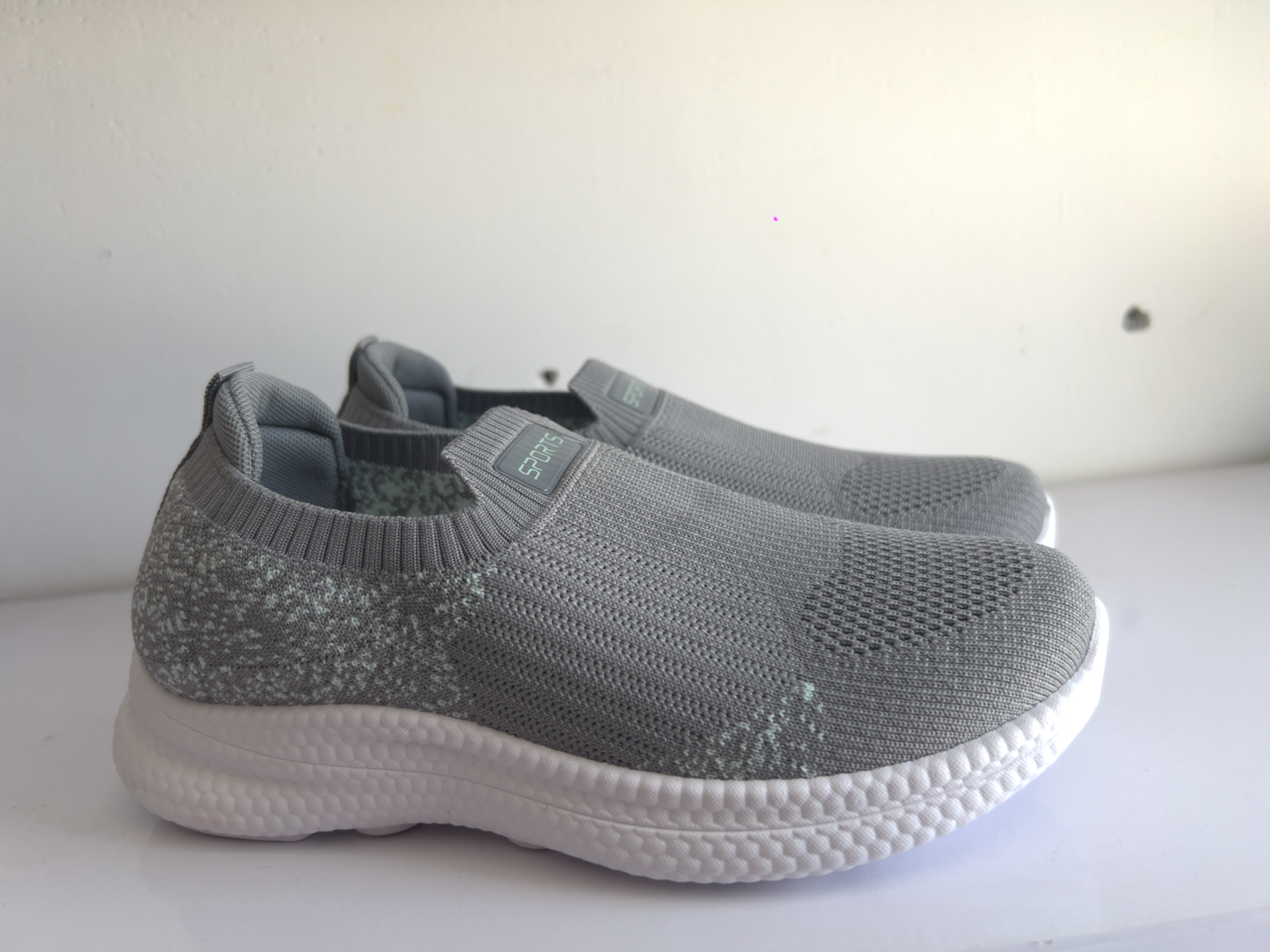 women grey slip on sneakers | Ouchi wears