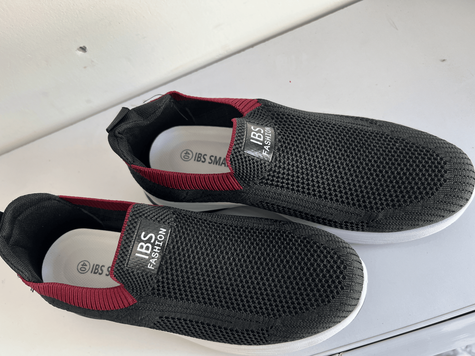 women black slip on sneakers | ouchi wear